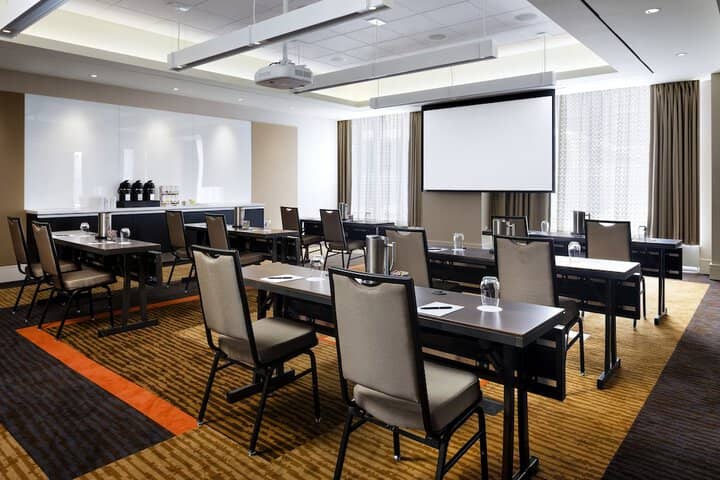 Meeting facility